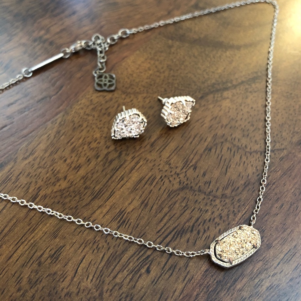 Kendra Scott Set